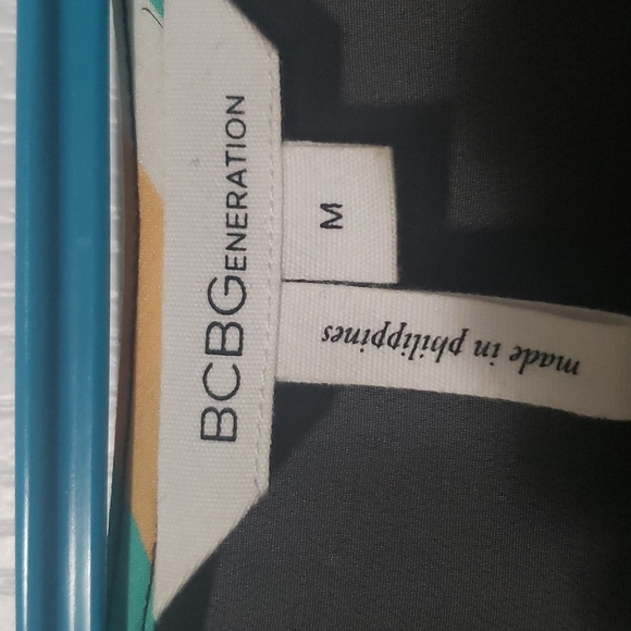 BCBGeneration Pleated Dress Sz M - Picture 2 of 4